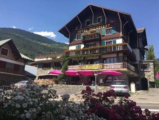 hotel le malgovert SEEZ 73，位于La Celle-sous-Gouzon的酒店