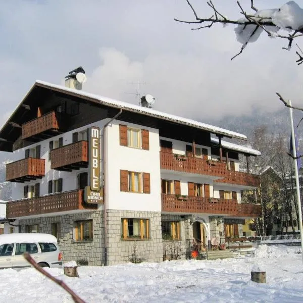 穆本雷西玛比安卡加尼酒店，位于博尔米奥的酒店