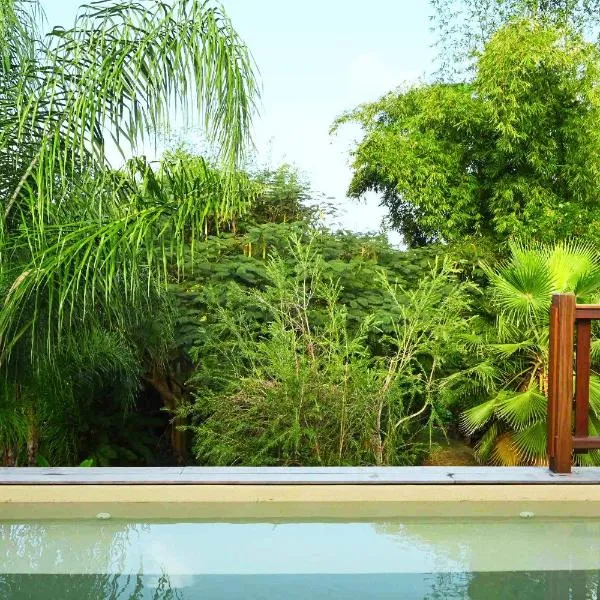 Habitation Saint Charles - Hôtel de Charme & Spa，位于珀蒂堡的酒店