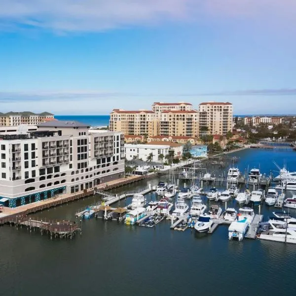 Courtyard by Marriott Clearwater Beach，位于克利尔沃特的酒店