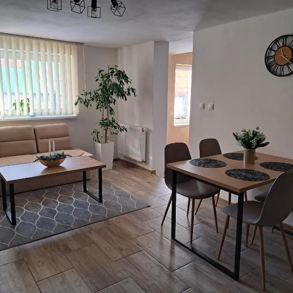 Ubytovanie u Karasa，位于维塔诺瓦的酒店