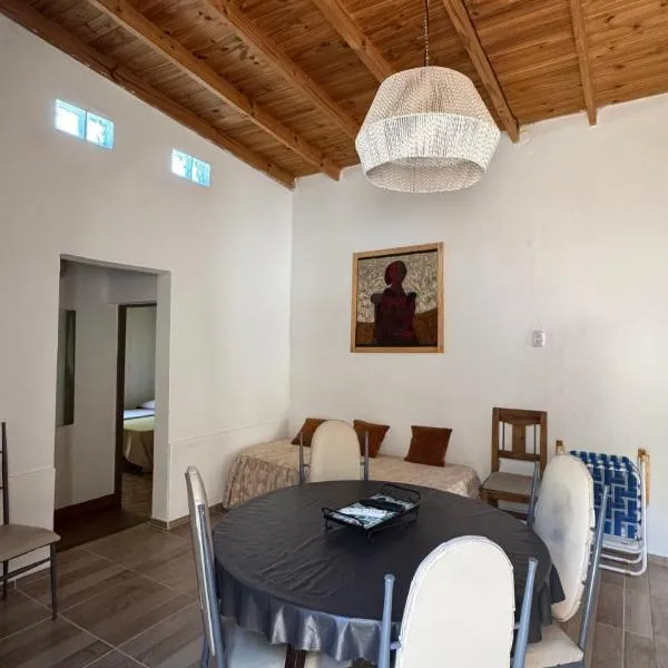 LA FACUNDA，位于圣弗朗西斯科德尔蒙特蒙奥罗的酒店