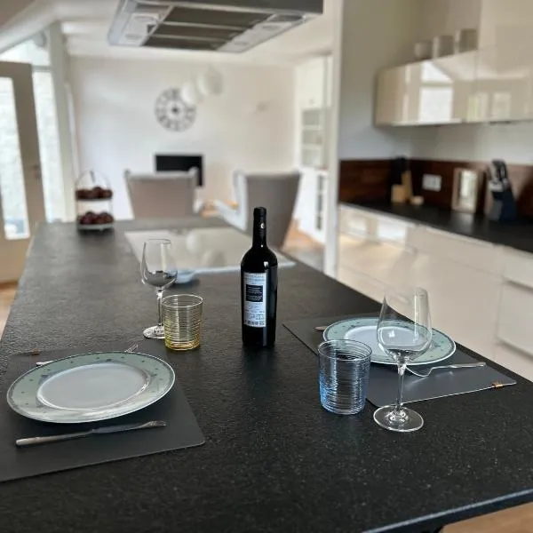 Gemütliche Wohnung in Baldham bei München，位于法特尔斯特滕的酒店