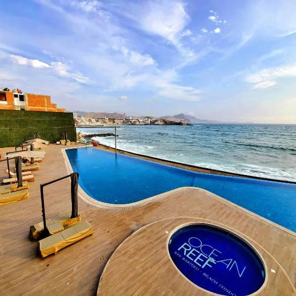 Condominio Ocean Reef Playa Norte San Bartolo，位于圣巴托洛的酒店