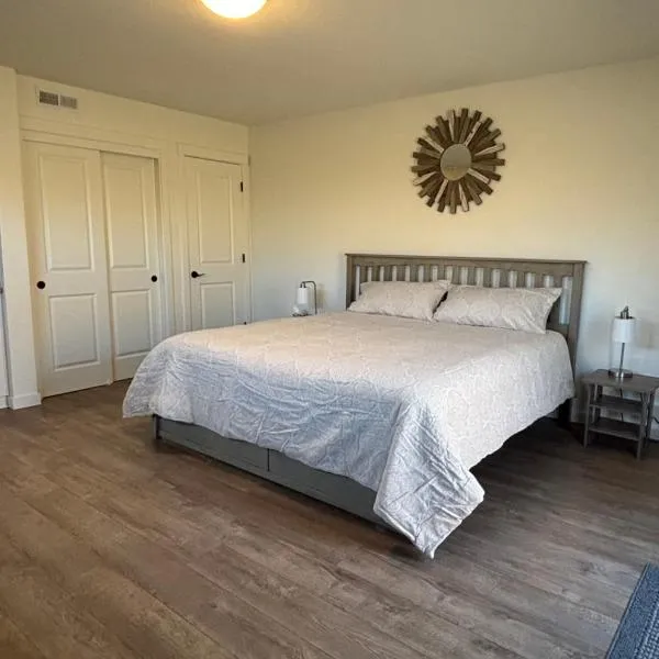 Studio in Forest Grove,位于福里斯特格罗夫的酒店