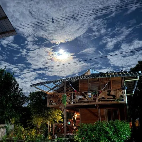 La Bamba，位于Termales - agua caliente - nuqui的酒店