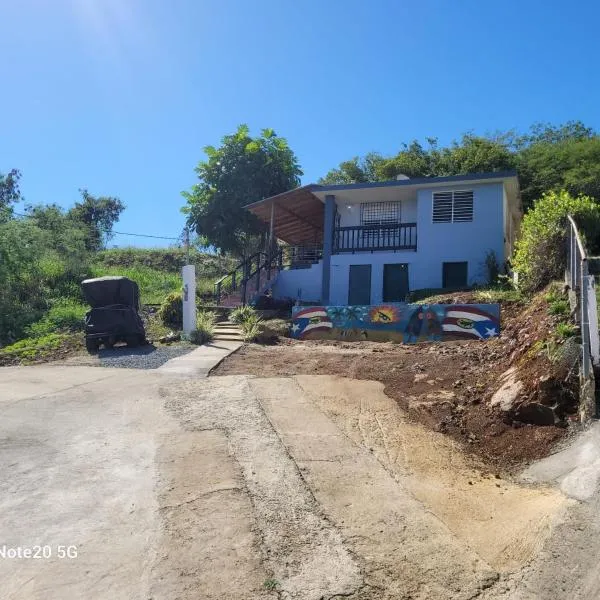 Casa Los Nietos on hills of Culebra，位于库莱布拉的酒店