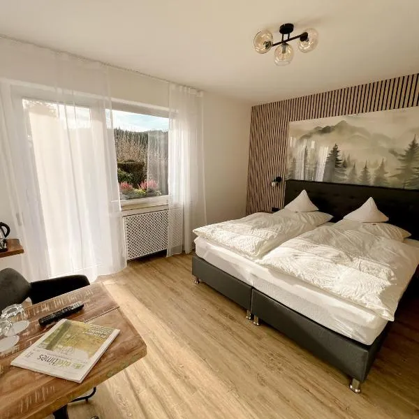 Hotel Berghof，位于黑伦塔尔的酒店