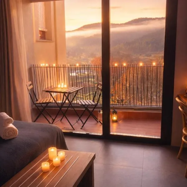 Hostal Boutique Restaurante El Algars，位于Caseras的酒店