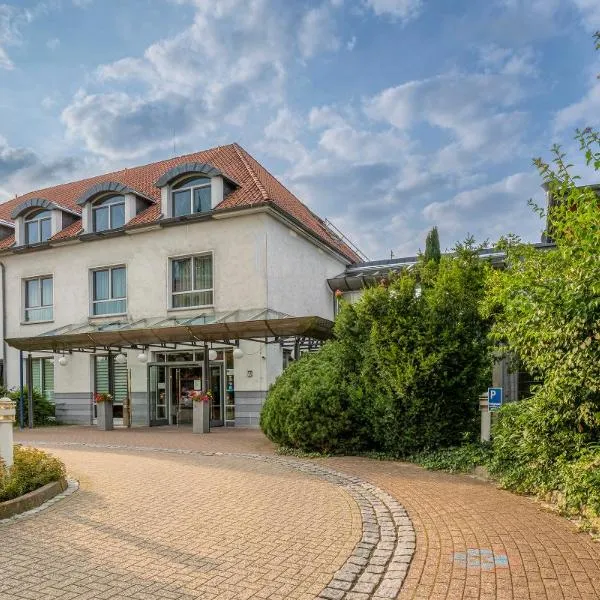 PLAZA INN Heidehof，位于赫曼斯堡的酒店