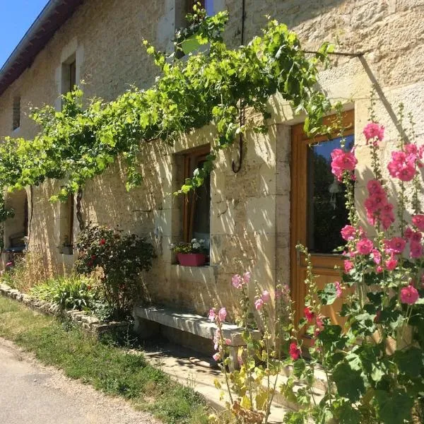 Le RepAire de La SalAmandre，位于Ivrey的酒店
