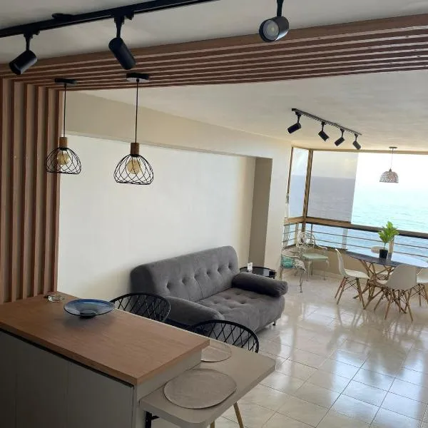 Apartamento en macuto La Guaira Vista al mar，位于Macuto的酒店