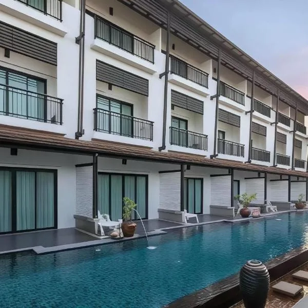 Phuketa Hotel Phuket Town，位于普吉镇的酒店