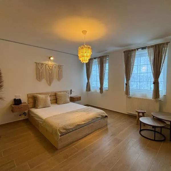 Le Bovary Hotel Riad，位于Héron的酒店