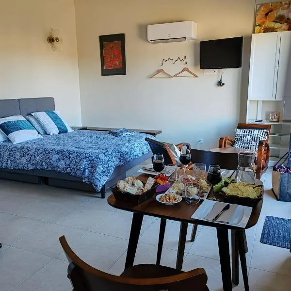 Gite Studio dans village au calme，位于Crespian的酒店