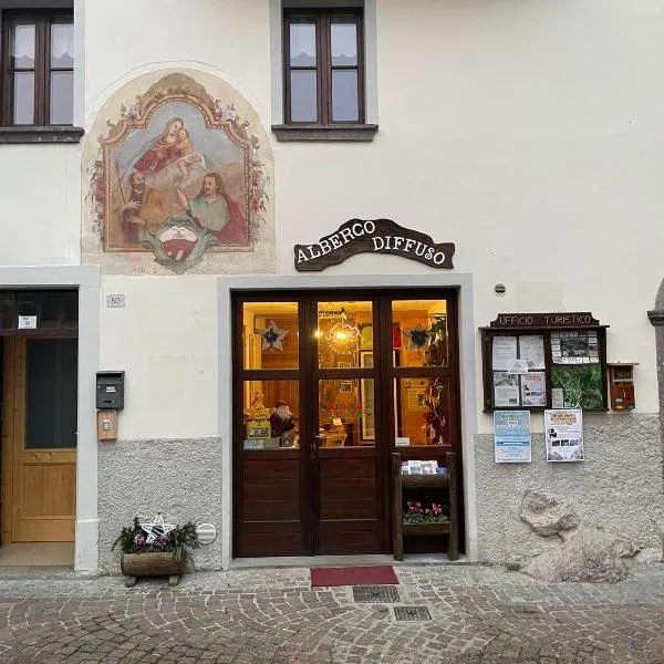 ALBERGO DIFFUSO ORNICA NEL CUORE，位于Ornica的酒店
