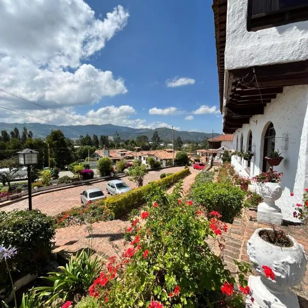 Hotel Puntalarga PGB，位于Nobsa的酒店