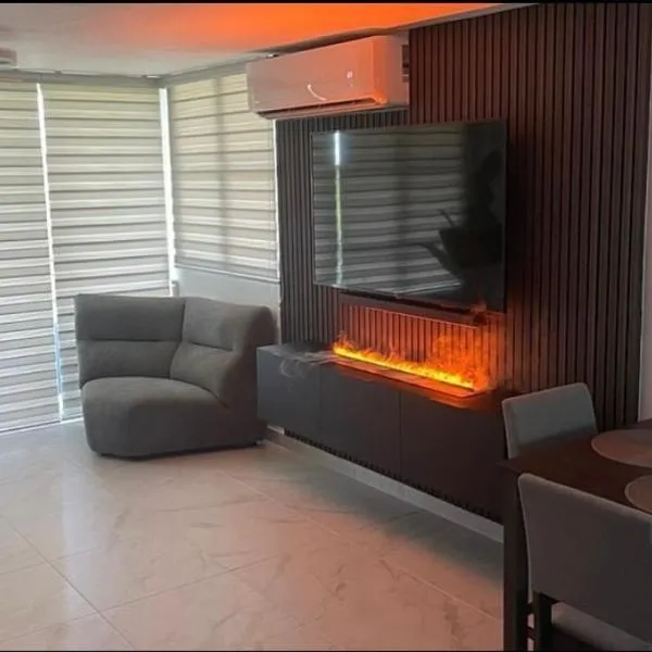 Luxury Apartment- 3 Bedrooms，位于Ceiba的酒店