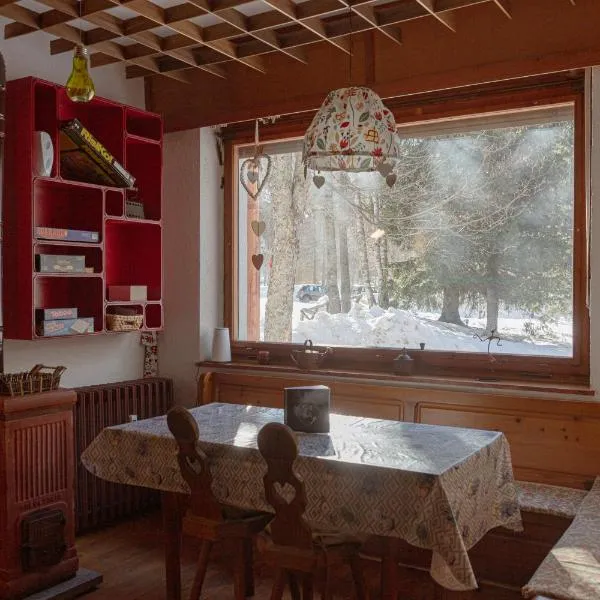 Prali Ski House - 4beds - Parking - Garden，位于普拉利的酒店