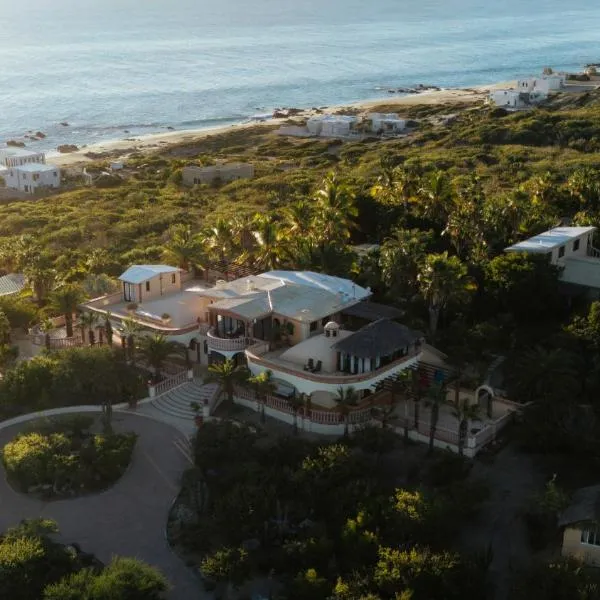 La Valise Los Cabos, Member of Small Luxury Hotels，位于Boca de la Vinorama的酒店