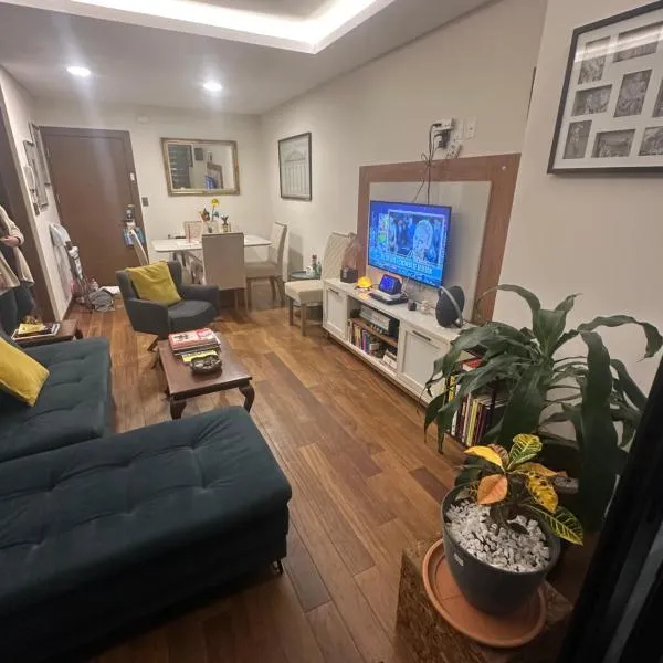 Luxury one bedroom apartment, high amenities，位于拉巴斯的酒店