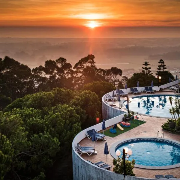 圣费利斯山坡自然酒店，位于阿祖拉拉的酒店