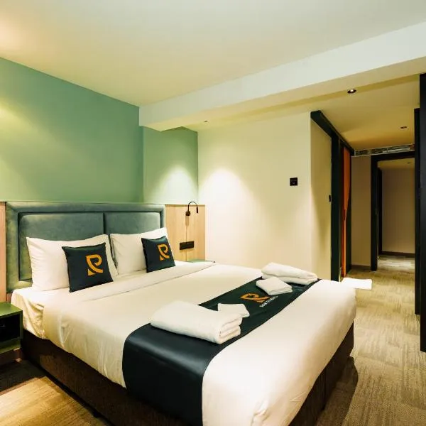 GP Xpress Inn by RAK Rooms, Mangaluru，位于门格洛尔的酒店