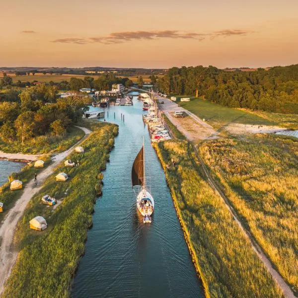Marina Martinshafen，位于萨斯尼茨的酒店