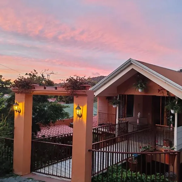 Mi Casa Su Casa Monteverde，位于蒙泰韦尔德哥斯达黎加的酒店