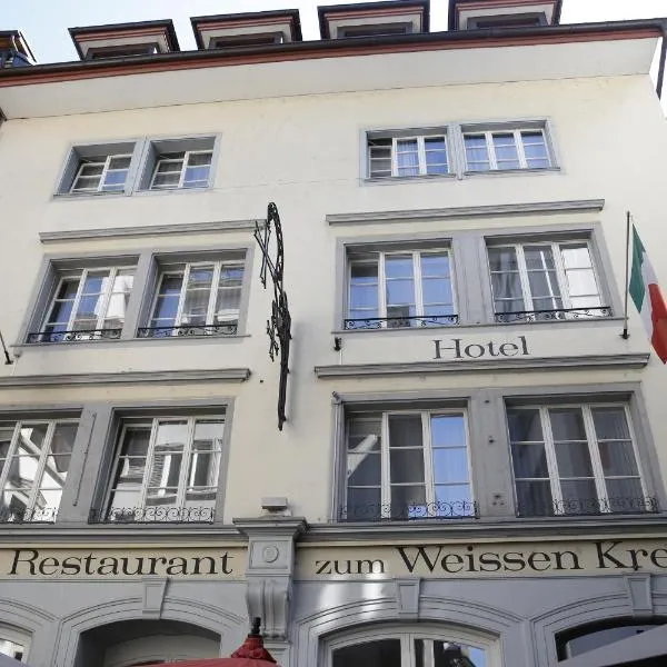 Boutique Hotel Weisses Kreuz - Adult only Hotel，位于阿德根斯维尔的酒店