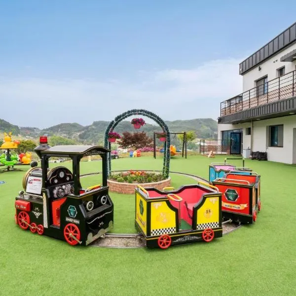 Gapyeong Pinetree Kids Pool Villa，位于加平的酒店
