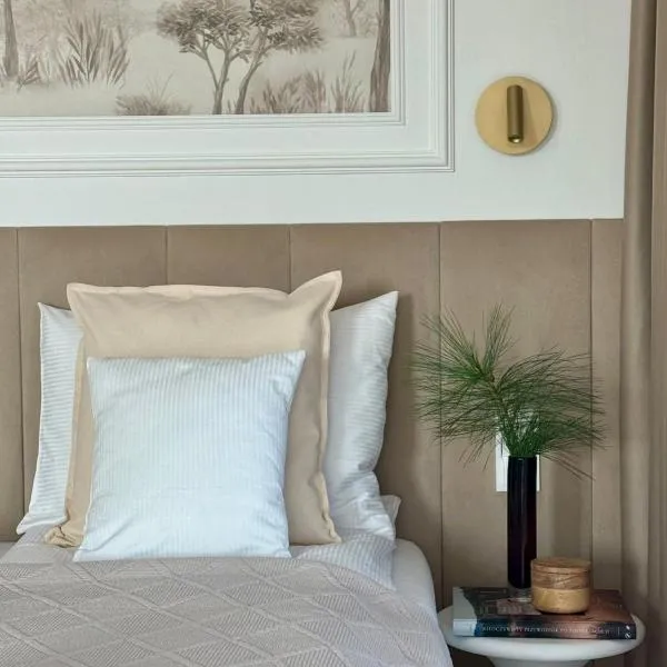 Baltic Infinity Garden Suite 316 - SPA & Pool Access，位于米兹多洛杰的酒店