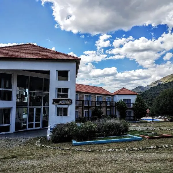 Hotel Colores，位于梅洛的酒店