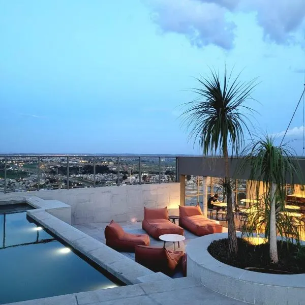 Condomínio Residencial - Hype 017 | by Housi，位于普雷图河畔圣若泽的酒店