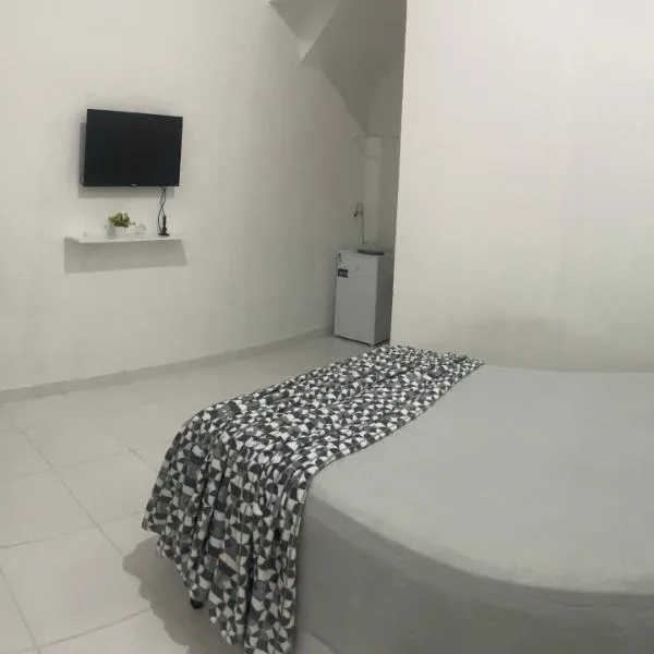 Suítes JK，位于Paragominas的酒店