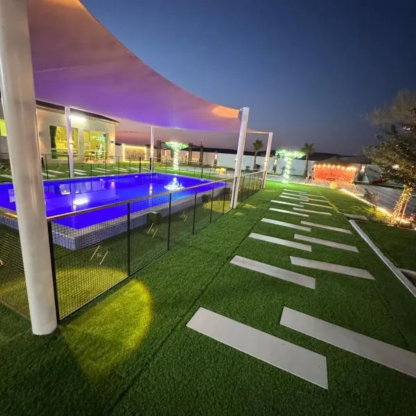 Private farm Pool games Ras alkhaimah，位于Maghribīyah的酒店
