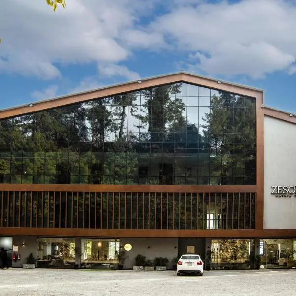 Zesora Nathia Gali，位于Nathia Gali的酒店