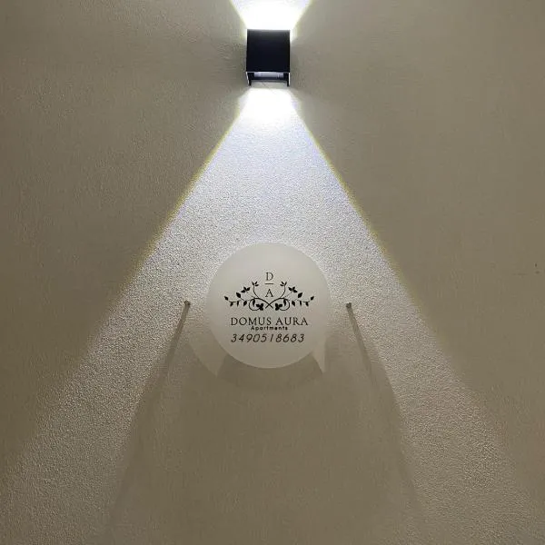Domus Aura Apartments，位于圣安蒂奥科的酒店