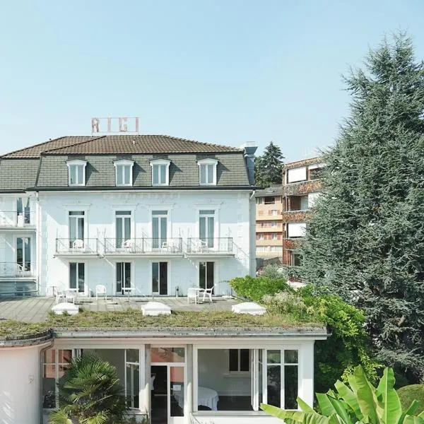 韦吉斯安西塞姆那酒店，位于韦吉斯的酒店