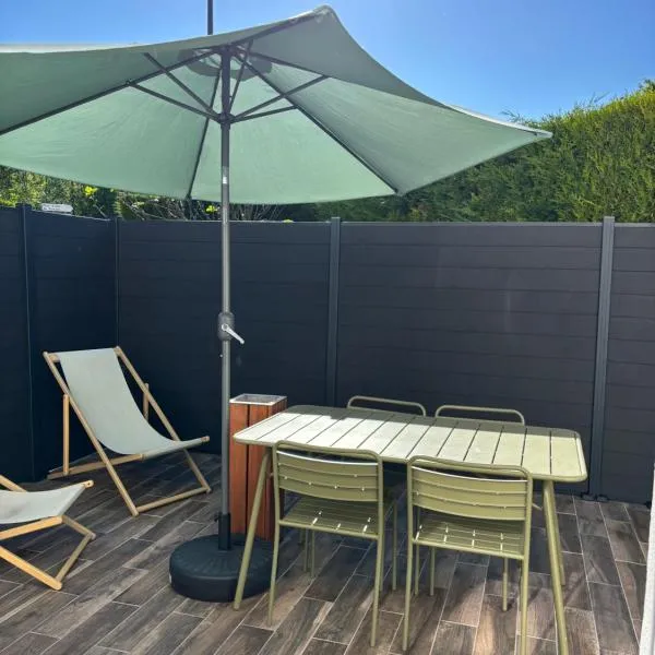 Cottage Larris - proche Aéroport - navette Gare，位于博韦的酒店