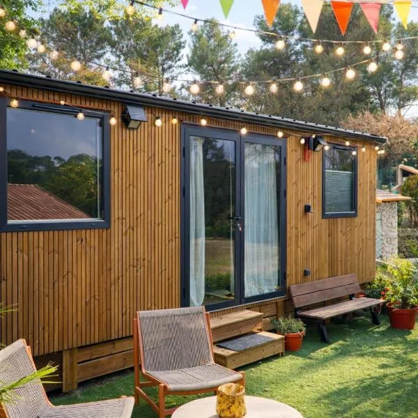 Tiny house - Bouc-Bel-Air，位于布克贝莱尔的酒店