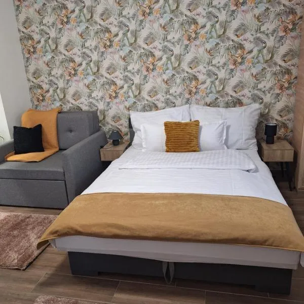 Várfal apartman，位于埃格尔的酒店