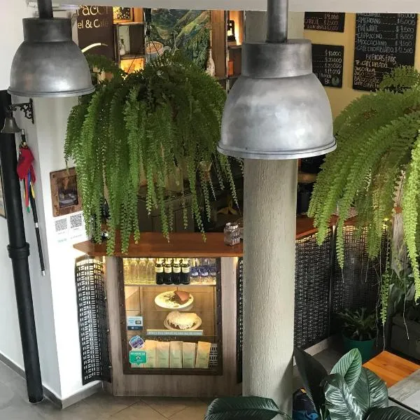 El Caracol，位于波帕扬的酒店