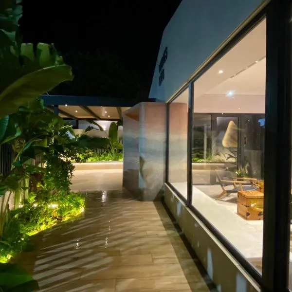 Waves & Ko，位于圣安德烈斯的酒店