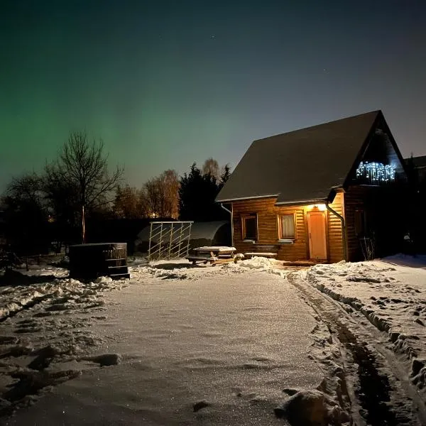 Melluzi chalet，位于尤尔马拉的酒店