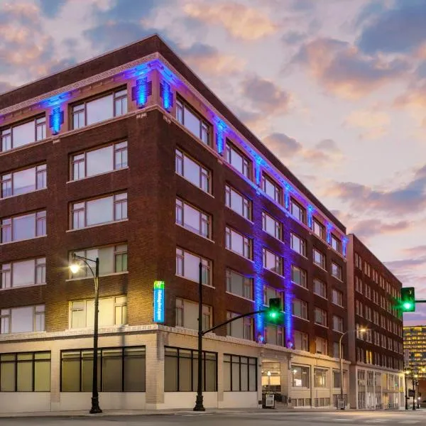 Holiday Inn Express Kansas City Downtown，位于堪萨斯城的酒店