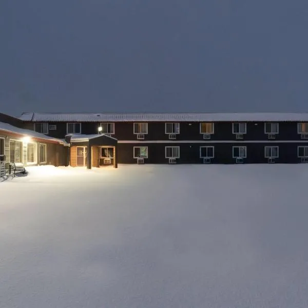 Sauk River Inn & Suites, a Travelodge by Wyndham，位于Sauk Centre的酒店