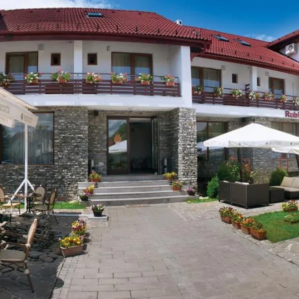 Rubin，位于Veştem的酒店