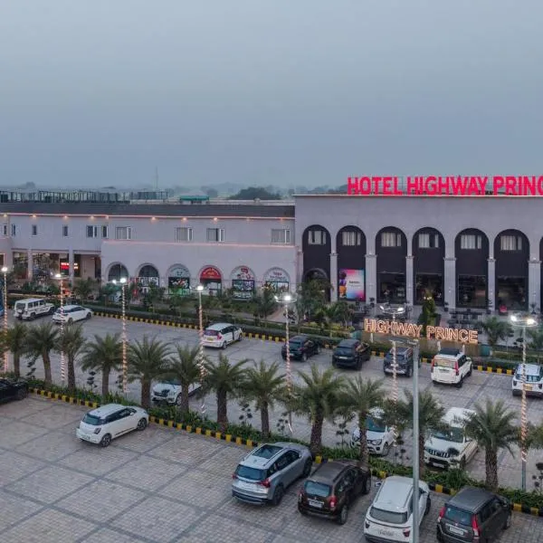 Hotel Highway Prince Behror，位于Behror的酒店