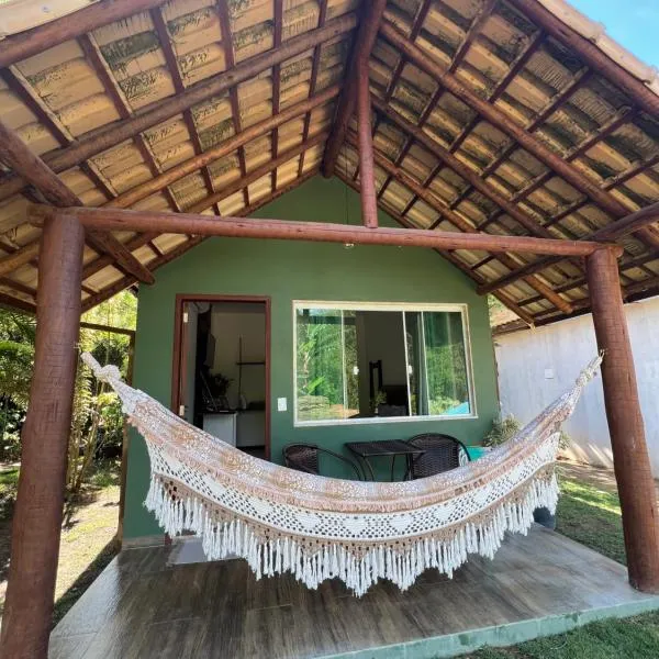 Sana-rio Chalés - Seu conforto na serra!，位于马卡埃的酒店